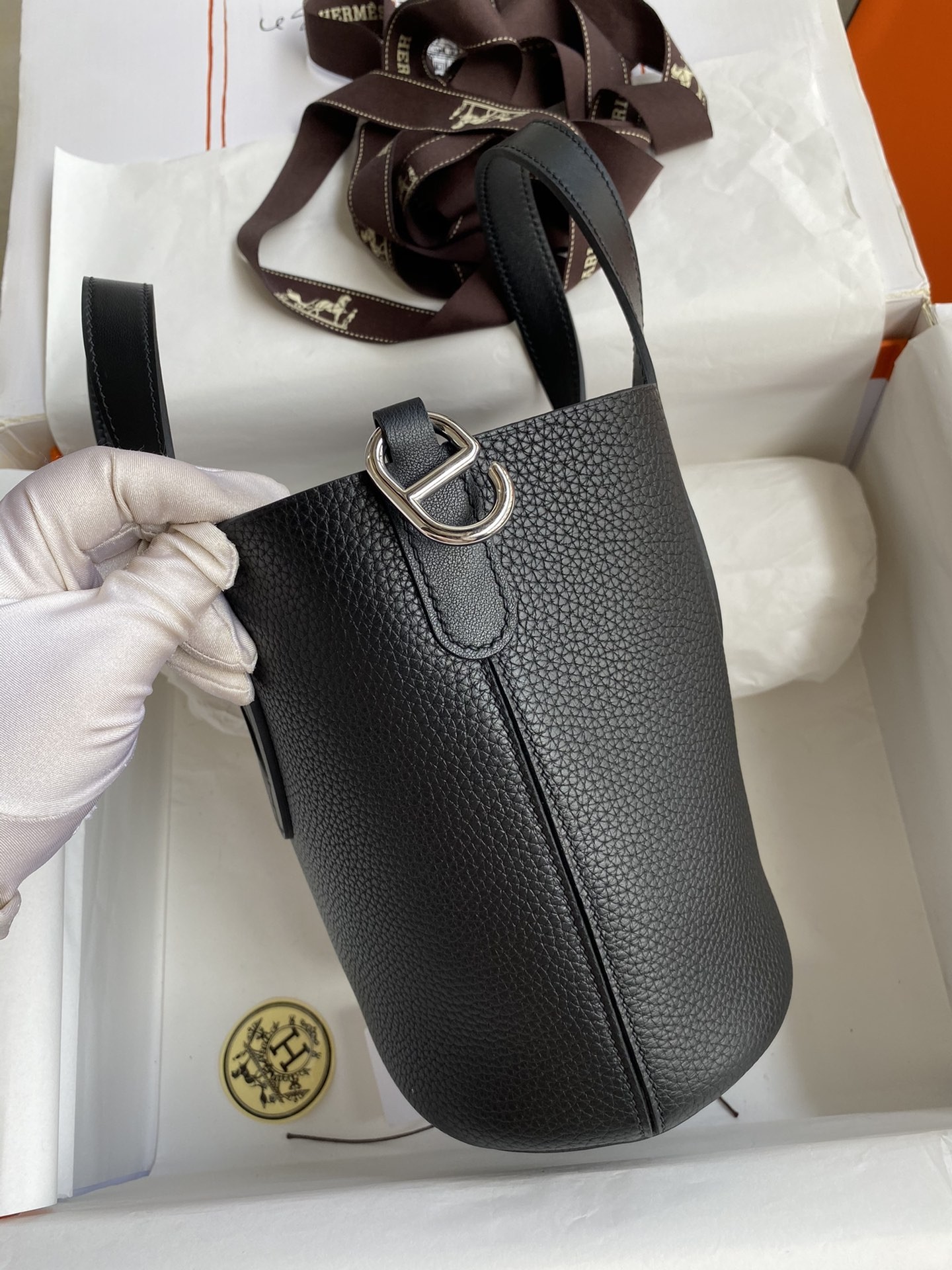 Hermès In-The-Loop