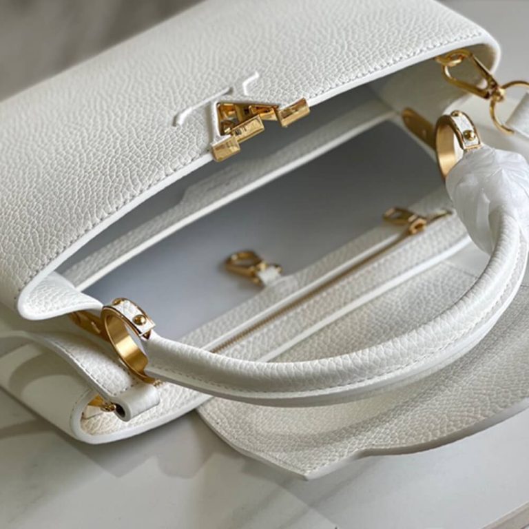 LV   Capucines MM