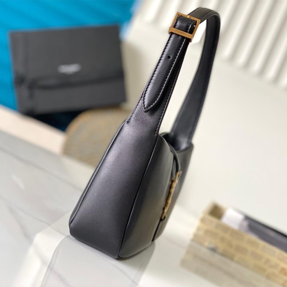 YSL LE 5 À 7 ARMPIT BAG