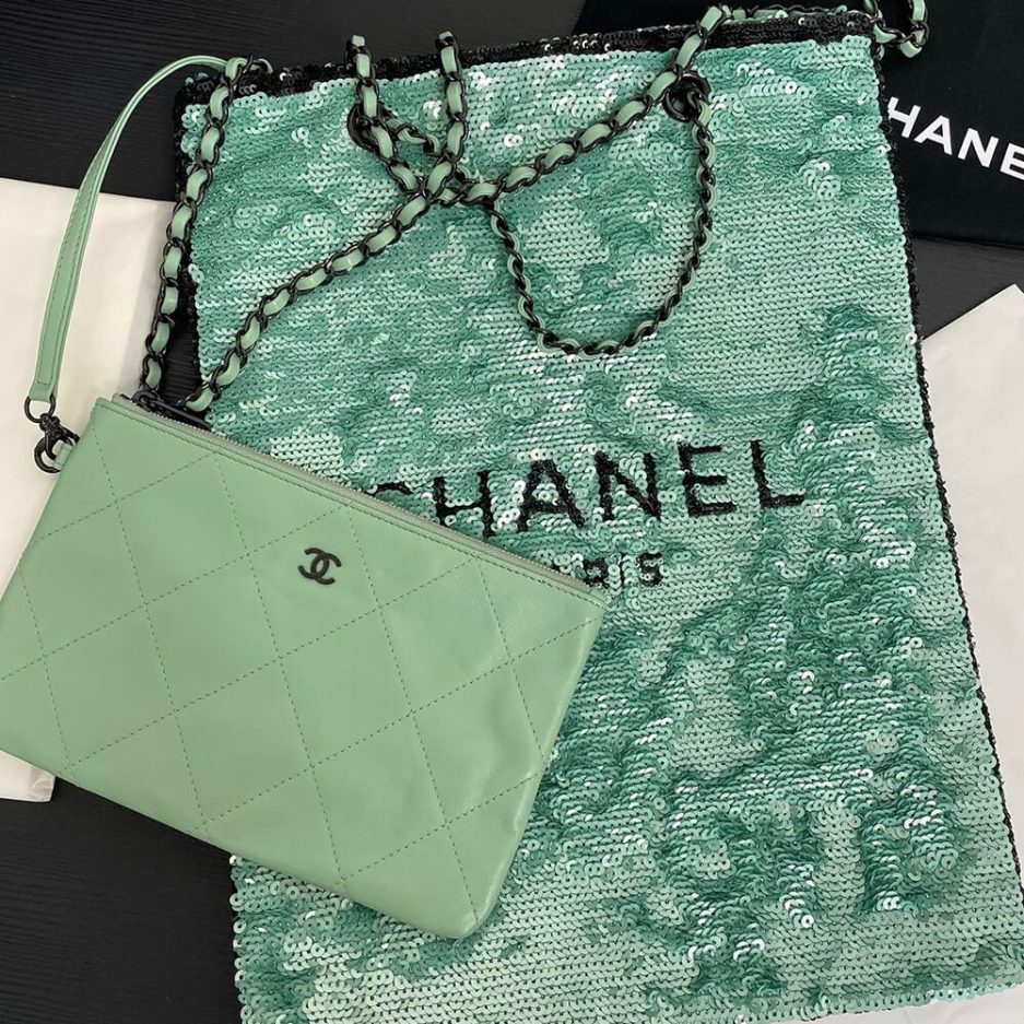 Ch*el shopping bag
