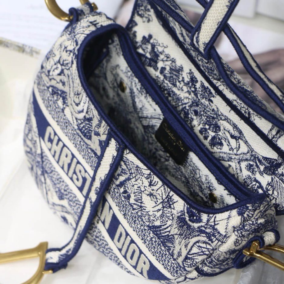 D*or saddle bag