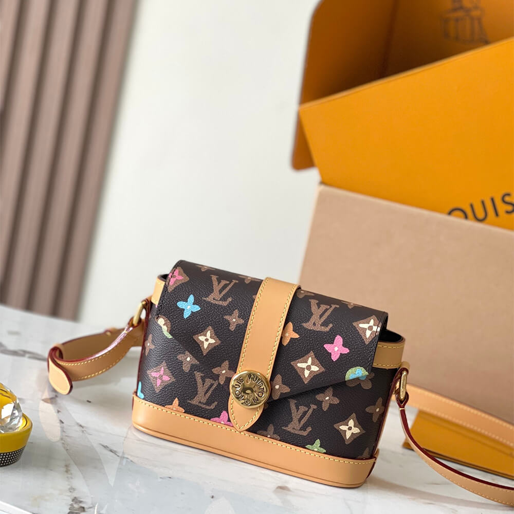 LV messenger bag