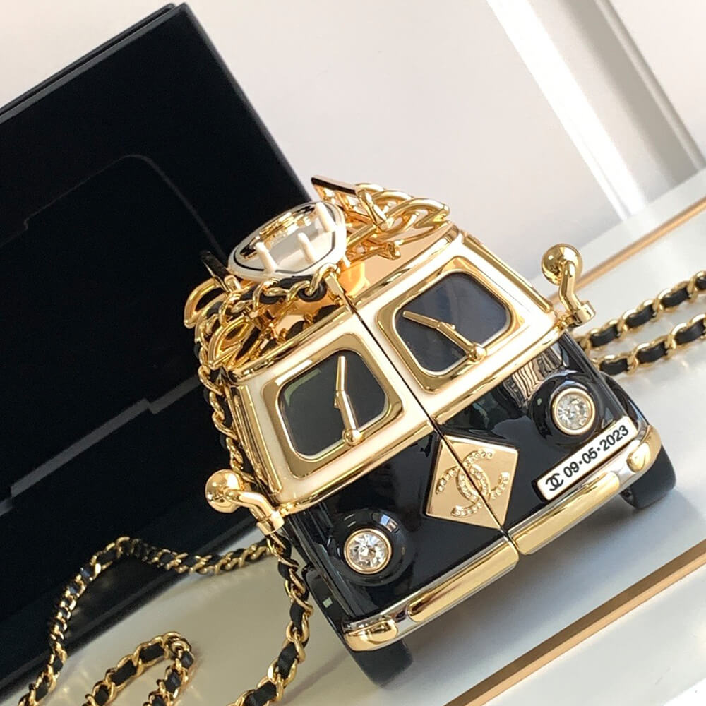 Ch*el mini van minaudiere(low stock