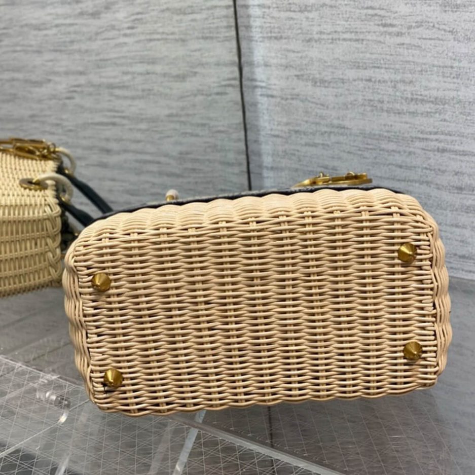 medium lady D*or bag