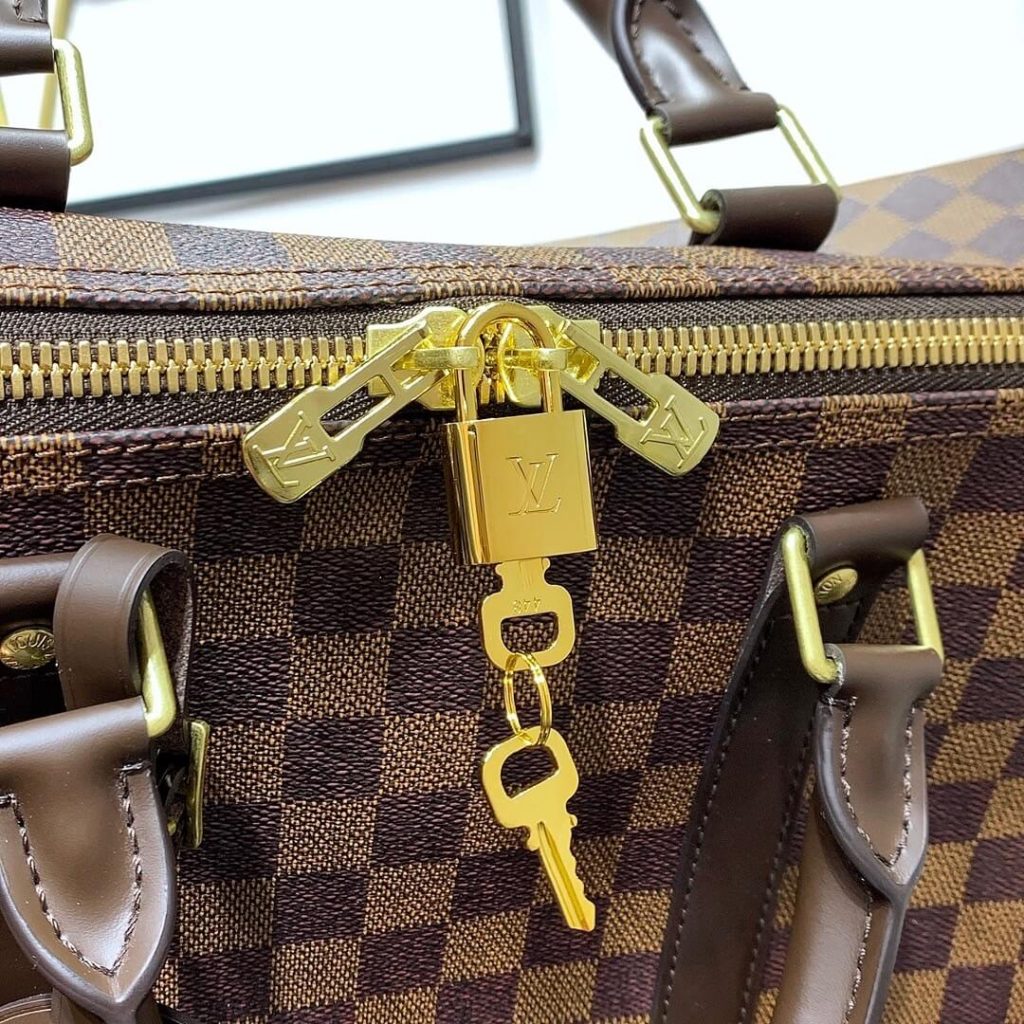 LV Keepall Bandoulière 55
