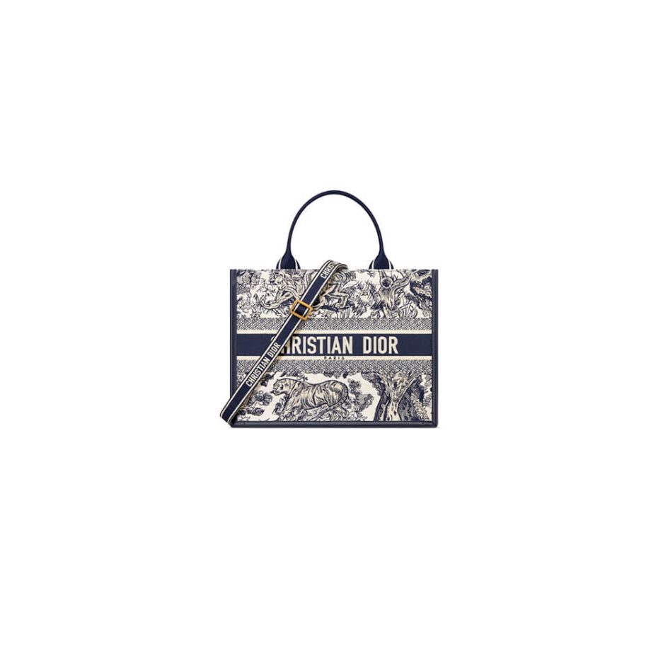 medium D*or book tote