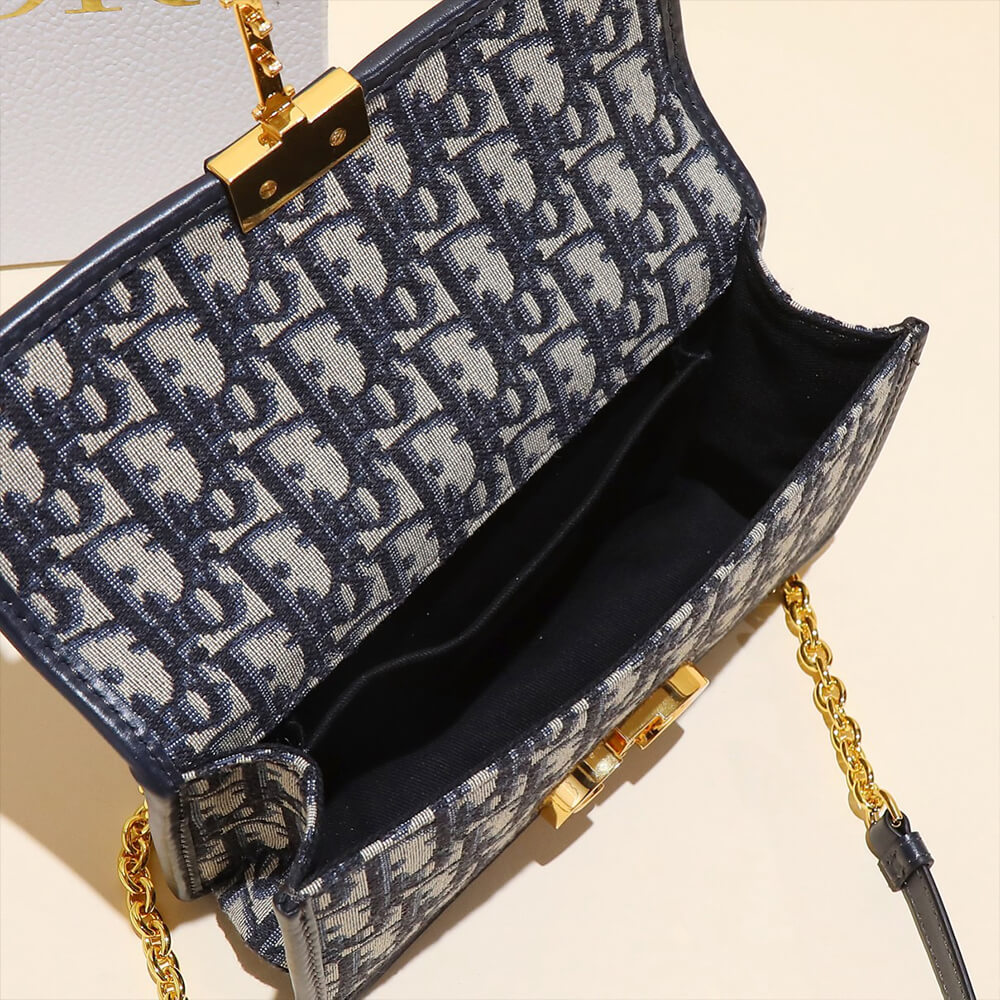 D*or 30 montaigne east-west bag with chain