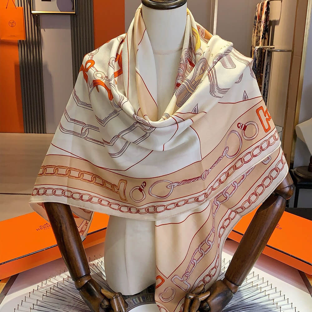 H**mes shawl