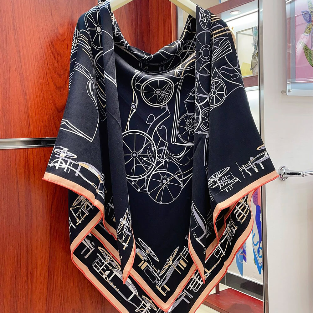 H**mes shawl