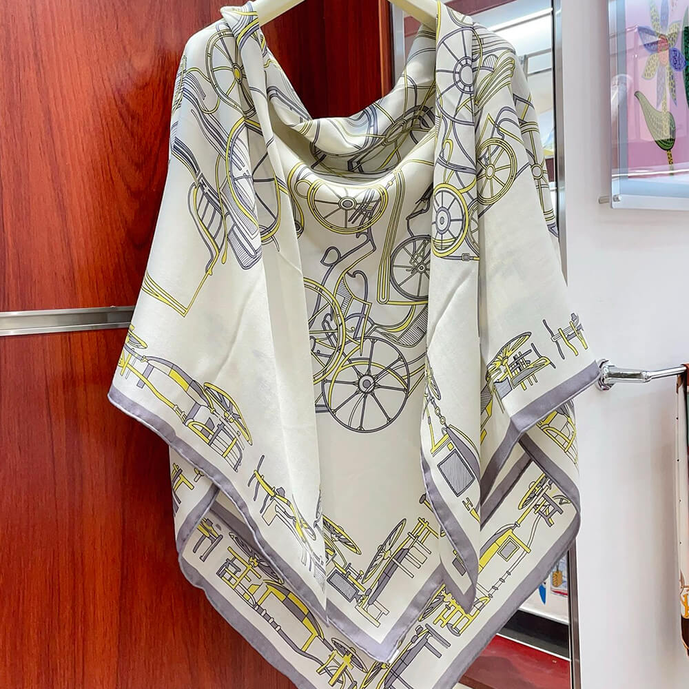 H**mes shawl